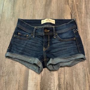 Hollister jean shorts